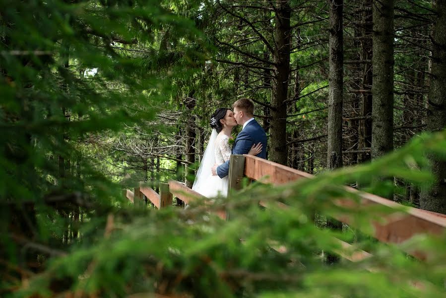 Свадебный фотограф Елена Стерхова (sterhovaelena). Фотография от 7 октября 2019