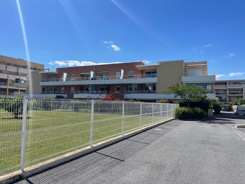 Vente appartement 2 pièces 51 m² à Frejus (83600), 265 000 €