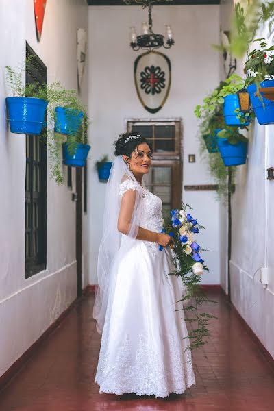 Fotografo di matrimoni Neils Oscategui Mallqui (neilsoscategui). Foto del 28 marzo 2020