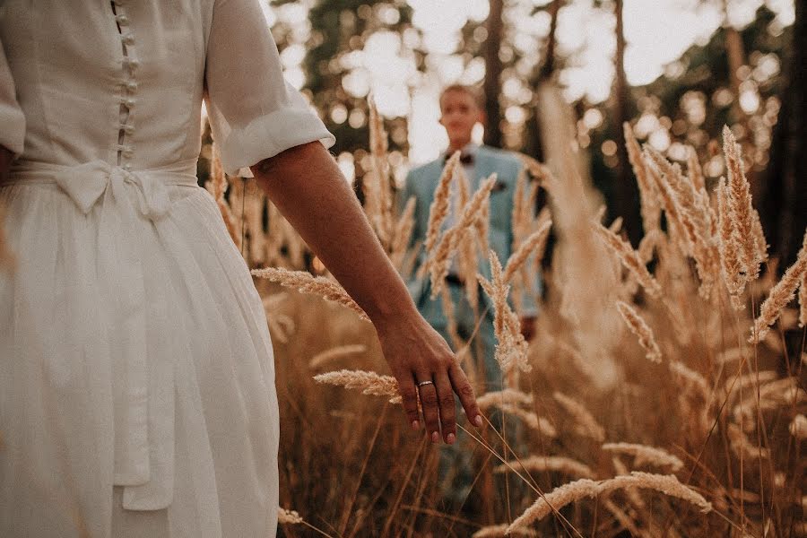 Jurufoto perkahwinan Valeriya Kolosova (kolosovaphoto). Foto pada 18 Oktober 2019