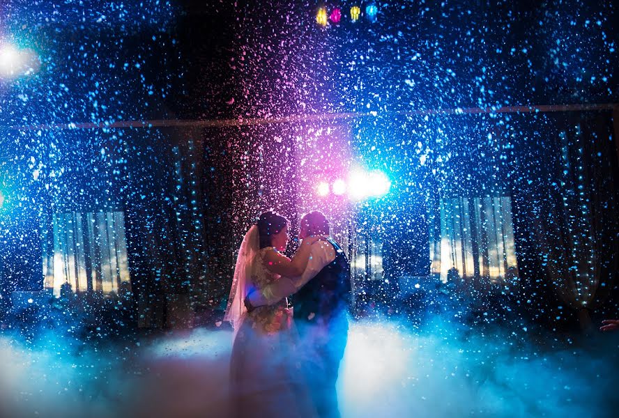 Fotógrafo de casamento Anna Svetlichnaya (svetlichnaya). Foto de 2 de setembro 2019