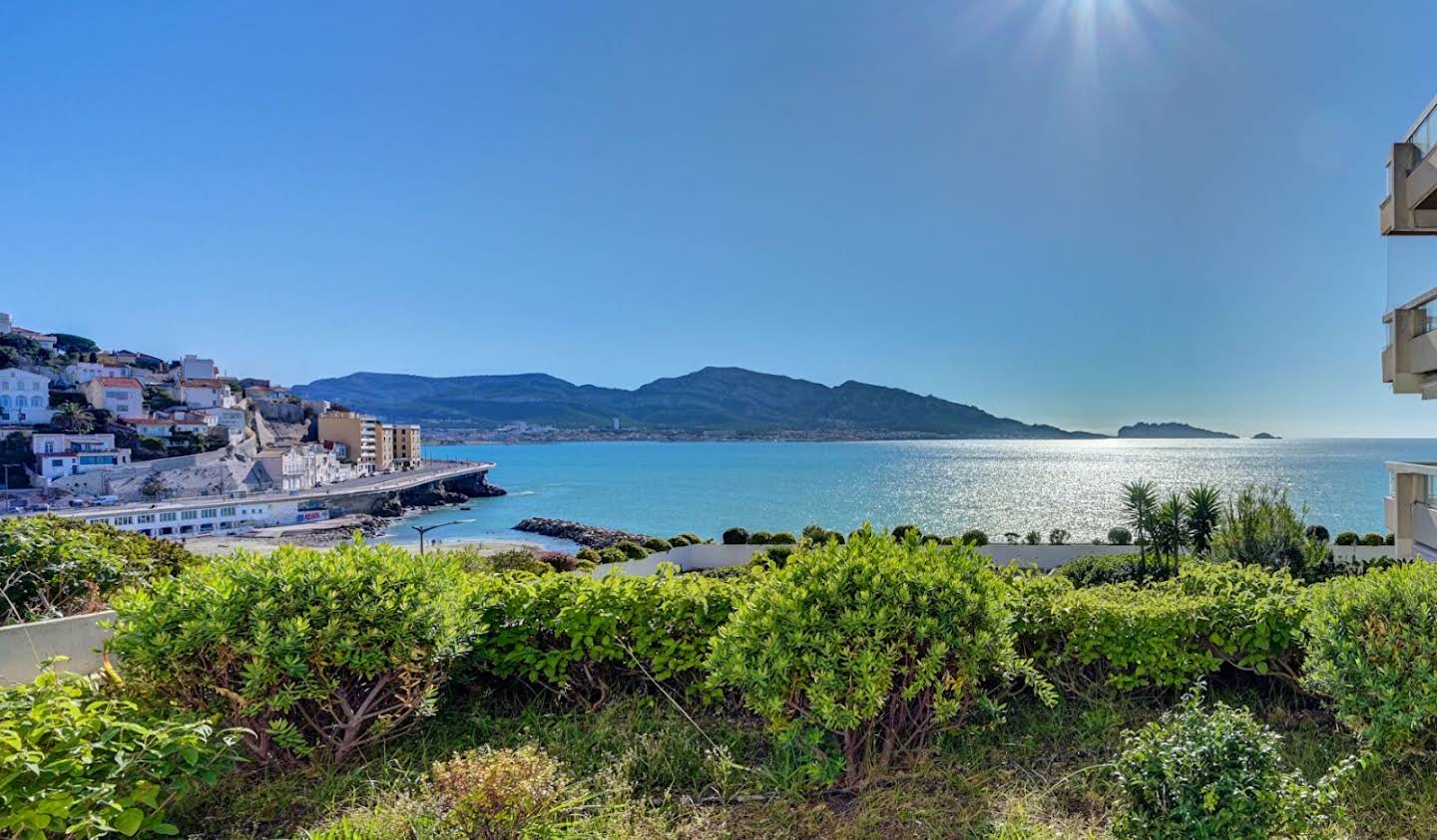 Appartement avec terrasse et piscine Marseille 1er