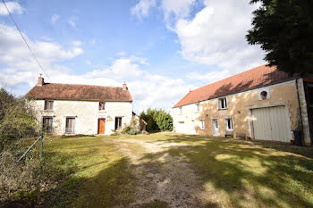 maison à Bouhy (58)