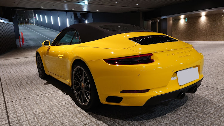 911 カブリオレのポルシェ911・カブリオレ・リアエンジンリアドライブに関するカスタム事例の投稿画像1枚目