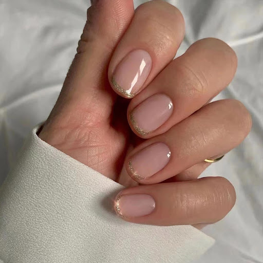 Title 4, Mid-Length Press On False Nails Gradient French...