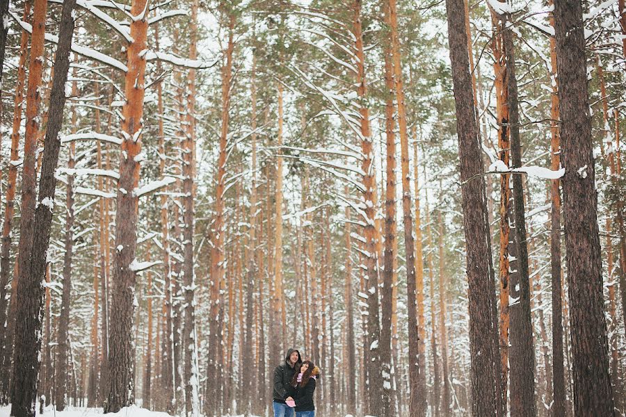 結婚式の写真家Yuriy Emelyanov (kedr)。2014 12月6日の写真