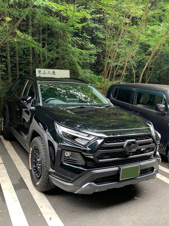 RAV4の埼玉オススメスポット・黒山三滝・宿谷の滝・涼を求めてに関するカスタム事例の投稿画像1枚目