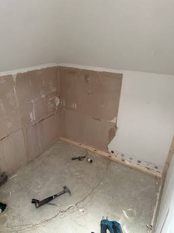 En-suite refurbishment   album cover