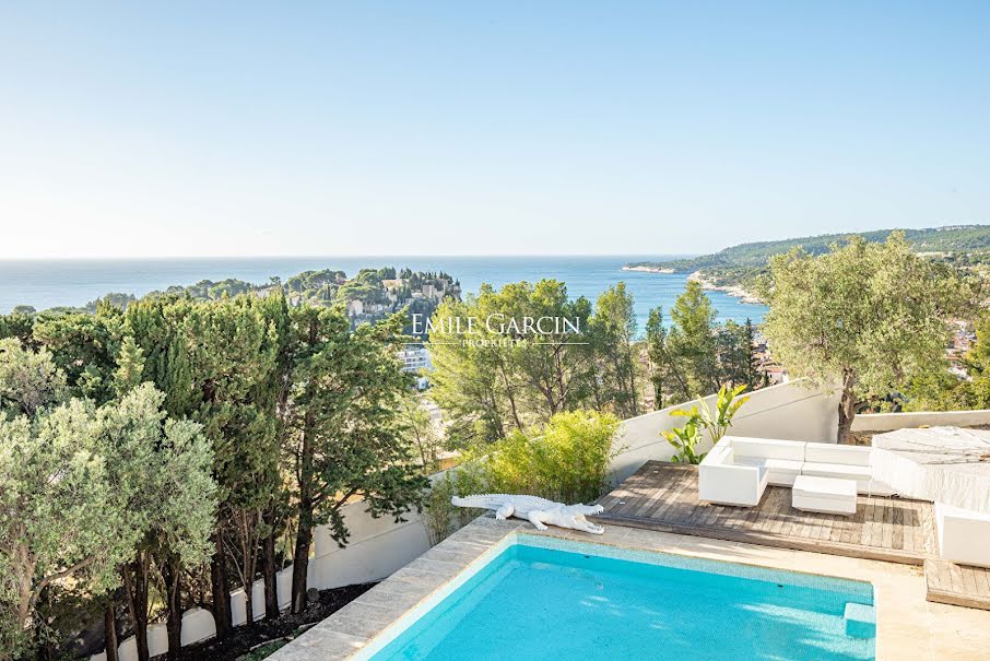 Vente villa 13 pièces 410 m² à Cassis (13260), 7 770 000 €