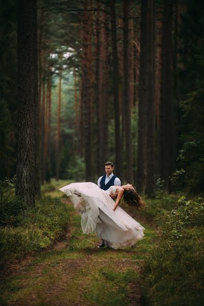 Fotógrafo de casamento Monika Klich (bialekadry). Foto de 3 de janeiro 2019