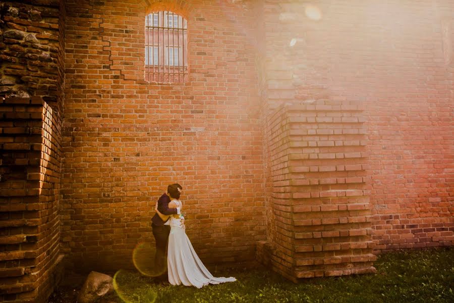 Fotógrafo de casamento Marcin Sobieraj (marcinsobieraj). Foto de 10 de março 2020