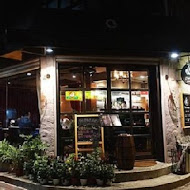 Duchamp (杜象) Wine & Bistro & Cafe