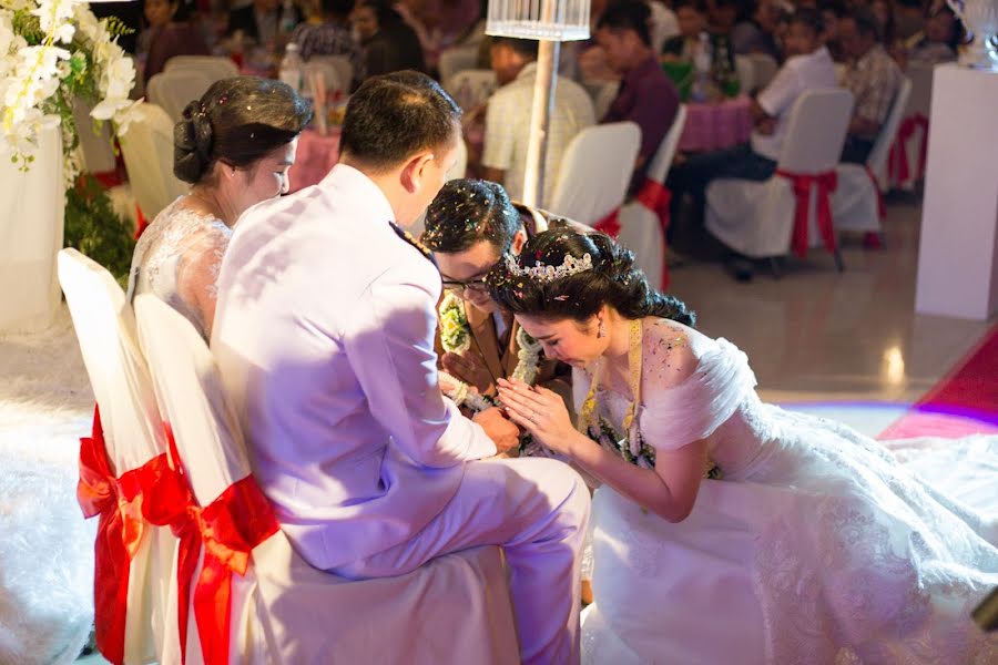 結婚式の写真家Chadchai Keawkanlaya (ffphoto)。2020 9月4日の写真