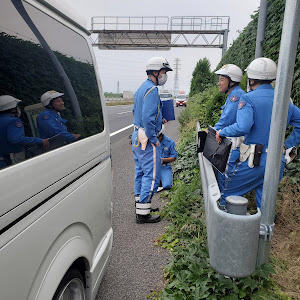 ハイエースバン