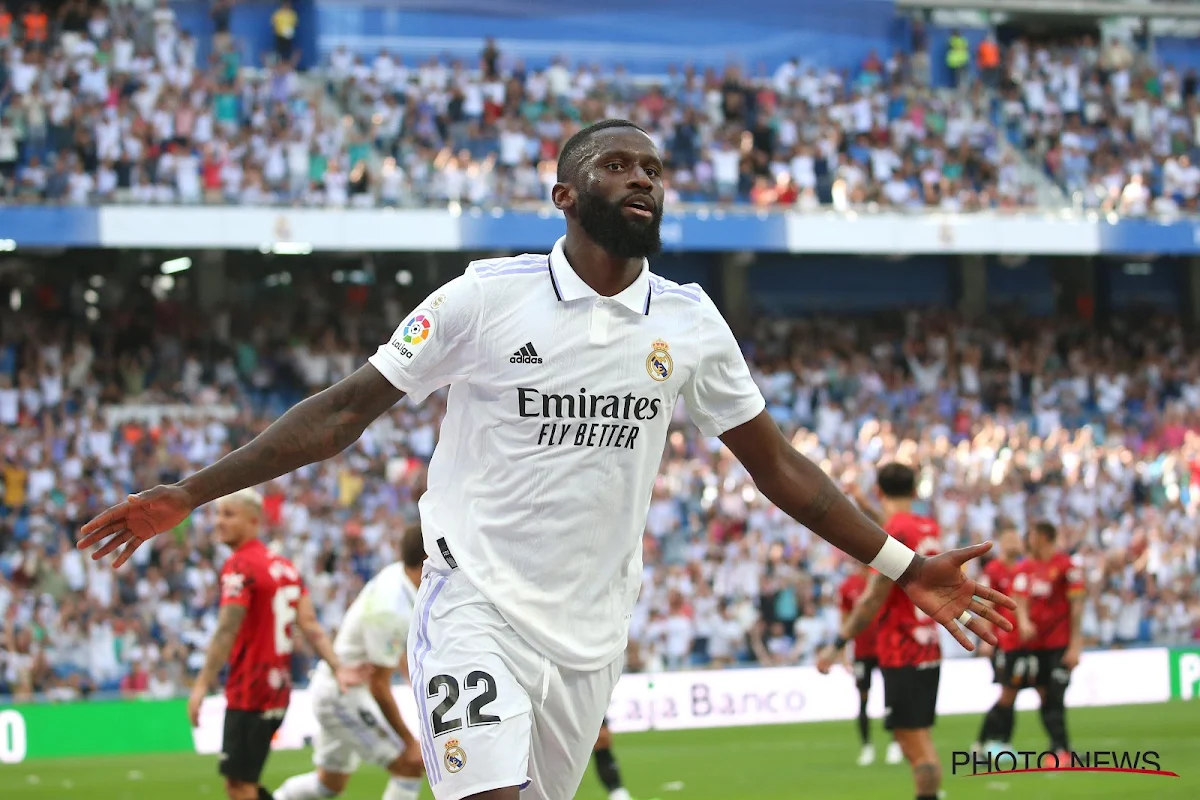 Rüdiger blikt terug op transfer naar Real Madrid: "Zoiets heb ik nog nooit meegemaakt"