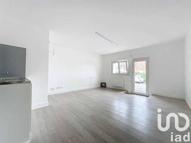 Vente appartement 1 pièce 24 m² à Nanteuil-lès-Meaux (77100), 79 000 €