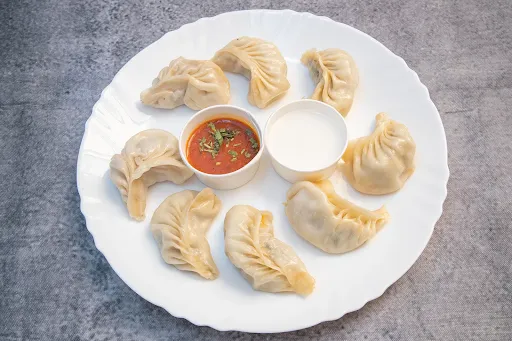 Chicken Steamed Momos [8 Pieces]