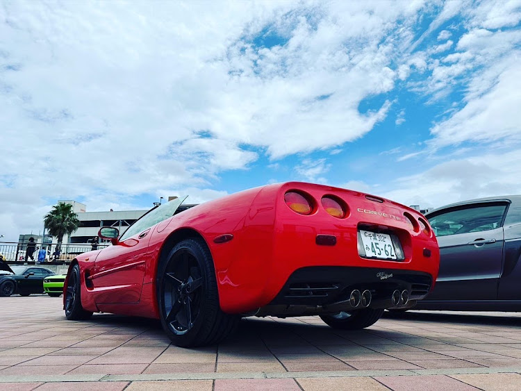 コルベット コンバーチブルのスポーツカー好きな人と繋がりたい・アメ車好きと繋がりたい・アメ車乗り・千葉みなとさんばしひろば・東京湾に関するカスタム事例の投稿画像3枚目