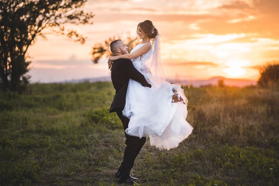 Fotógrafo de casamento Tihomir Yordanov (yordanov). Foto de 24 de agosto 2018