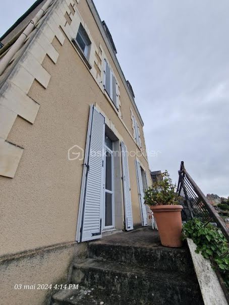 Vente maison 7 pièces 135 m² à Thouars (79100), 147 000 €