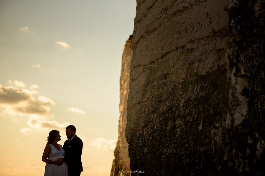 Fotógrafo de casamento Robert Lupu (robertlupu). Foto de 3 de dezembro 2020