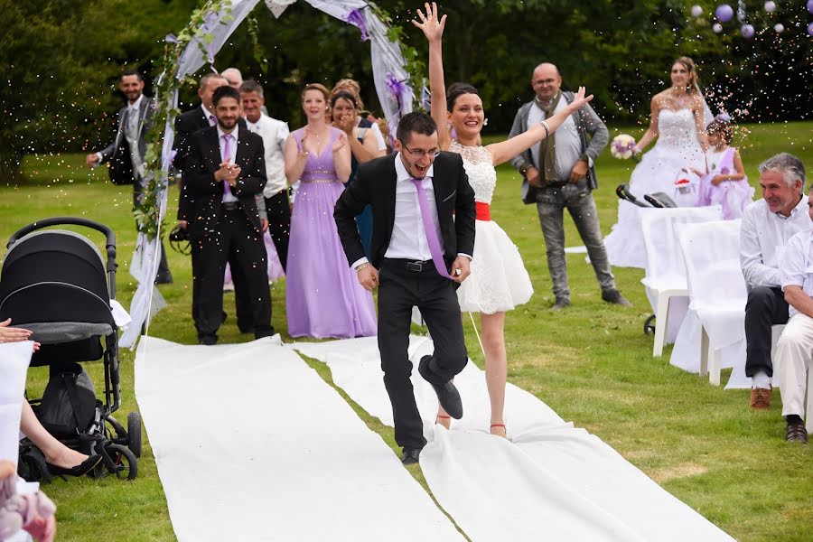 Fotograf ślubny Michel Le Glaunec (yourpics). Zdjęcie z 20 lutego 2018