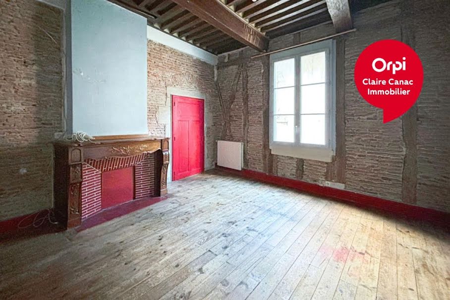 Location  appartement 3 pièces 86 m² à Castres (81100), 470 €