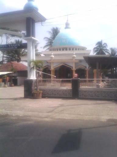 Masjid Nurul Yakin