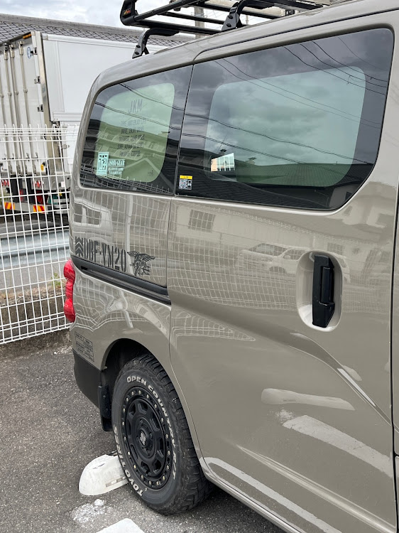 NV200バネットの曇り空と愛車・NISSAN・車内から・写活・疲れ気味ィ〜😮‍💨に関するカスタム事例の投稿画像2枚目