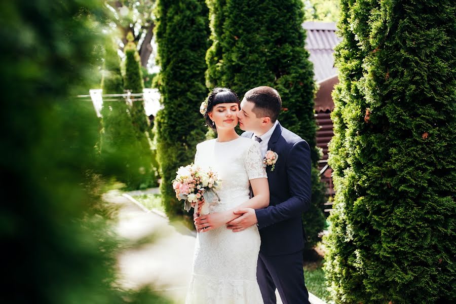 Wedding photographer Olga Kuksa (kuksa). Photo of 23 September 2017