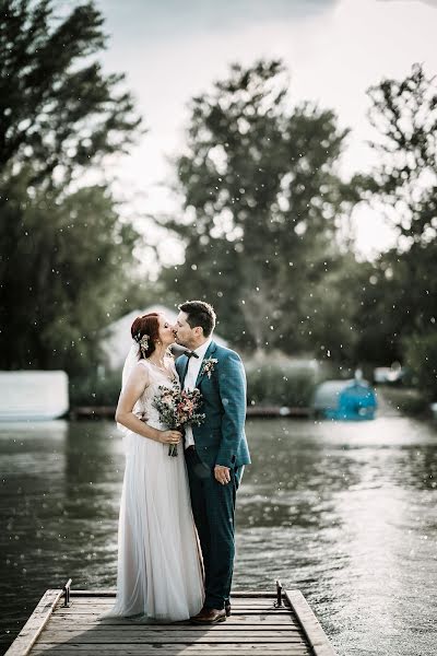 Fotógrafo de casamento Valter Berecz (valterberecz). Foto de 4 de janeiro 2021