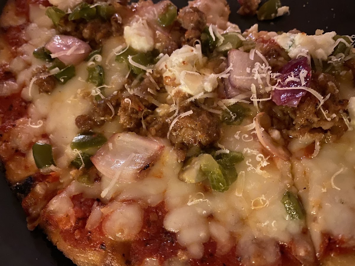 Gf pizza was the perfect combination of crunchy and chewy!