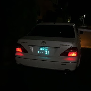 セルシオ UCF31