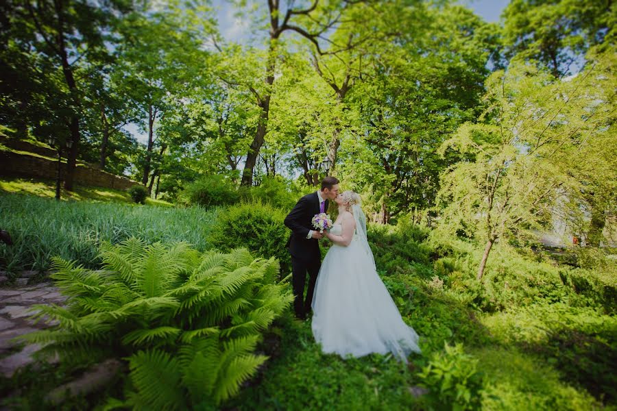 Fotografo di matrimoni Mila Osipova (delfina). Foto del 14 agosto 2017