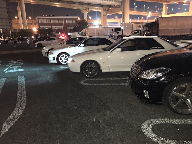 クラウンロイヤルのクラウン・歴代GT-R・大黒PAに関するカスタム事例の投稿画像3枚目