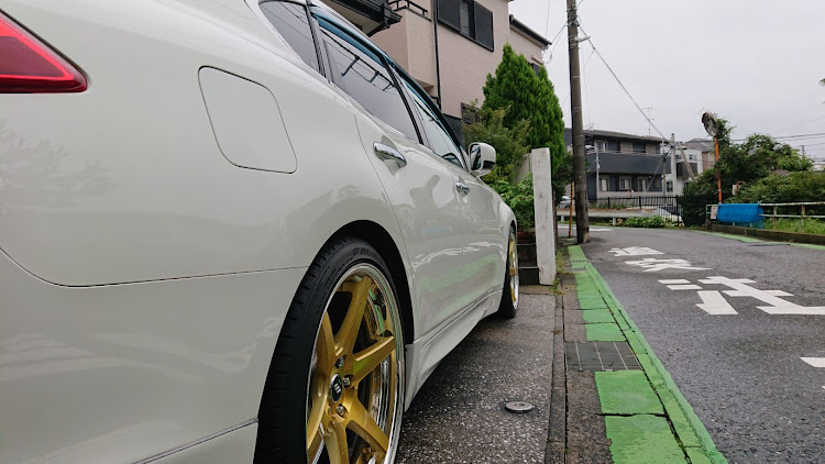 フーガの緊急事態宣言発令・コロナウイルス終息を願って・雨上がりの洗車・ワークジーストst1・明日は病院で休みに関するカスタム事例の投稿画像5枚目