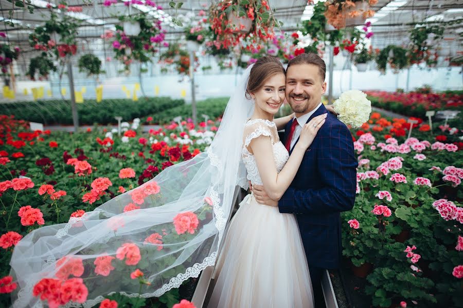 Fotografo di matrimoni Sergey Kucher (serte). Foto del 10 gennaio 2018