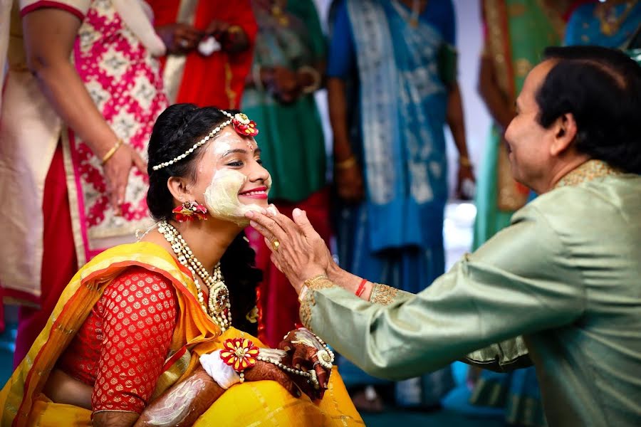 Photographe de mariage Kaushik Manani (manani). Photo du 9 décembre 2020