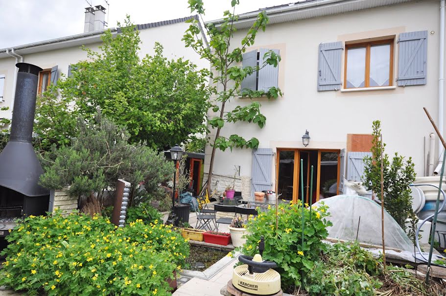 Vente maison 6 pièces 128.12 m² à Carrieres-sur-seine (78420), 682 500 €