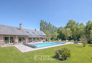 Maison avec piscine et terrasse 4