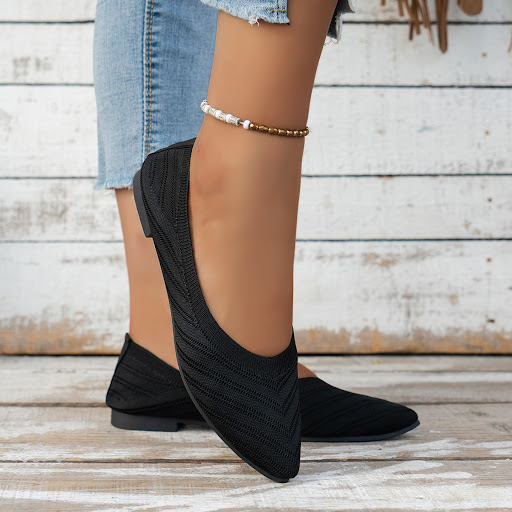 Title 2, Pointed Toe Bottom Flat Heel Casual Knitted Sho...