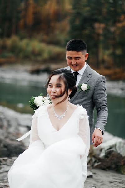 Nhiếp ảnh gia ảnh cưới Raushan Verzhbickaya (raushanv). Ảnh của 18 tháng 3 2022