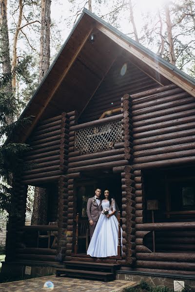 Wedding photographer Alena Kravcova (kravtsovahelena). Photo of 12 February 2020