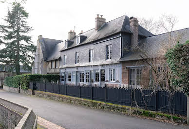 House with terrace 2