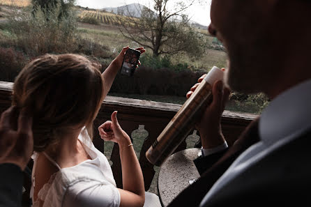 Fotógrafo de casamento Veronika Simonova (veronikasimonov). Foto de 18 de outubro 2023