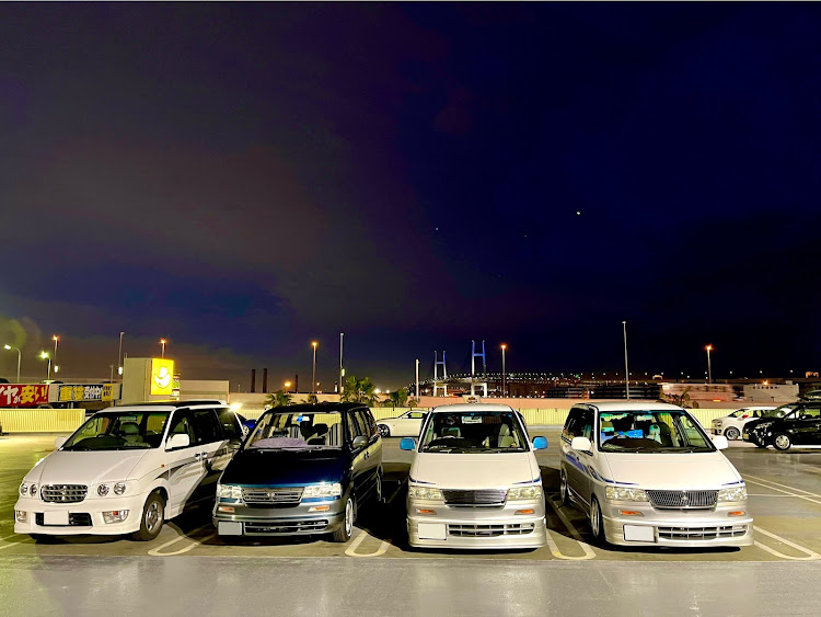 ラルゴのW30 LARGO OWNERS CLUB Meeting・大黒PAに関するカスタム事例の投稿画像5枚目