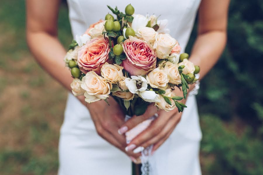 Fotógrafo de casamento Tatyana Khotlubey (tanyakhotlubiei). Foto de 24 de outubro 2017