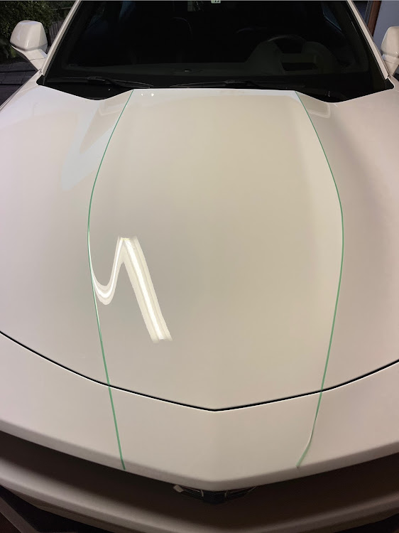 カマロ クーペのアメ車・ラッピングシート・ラッピングフィルム・洗車・トランスフォーマーエンブレムに関するカスタム事例の投稿画像4枚目