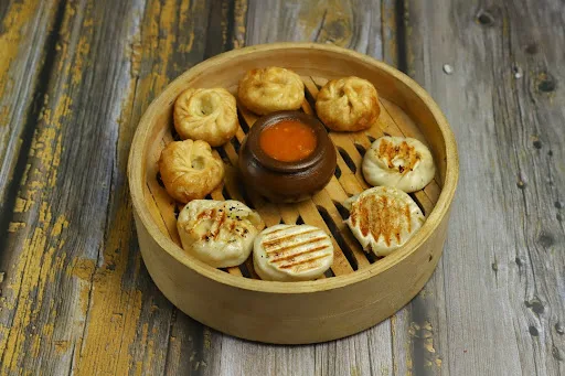 Veg Grilled Momos (3 pcs) + Veg Fried Momos (3 pcs)