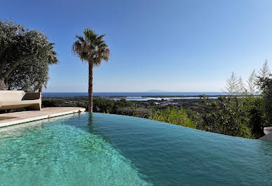 Villa with pool and terrace 13